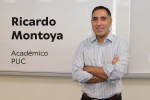 Ricardo Montoya, Académico PUC. Seminario Académico